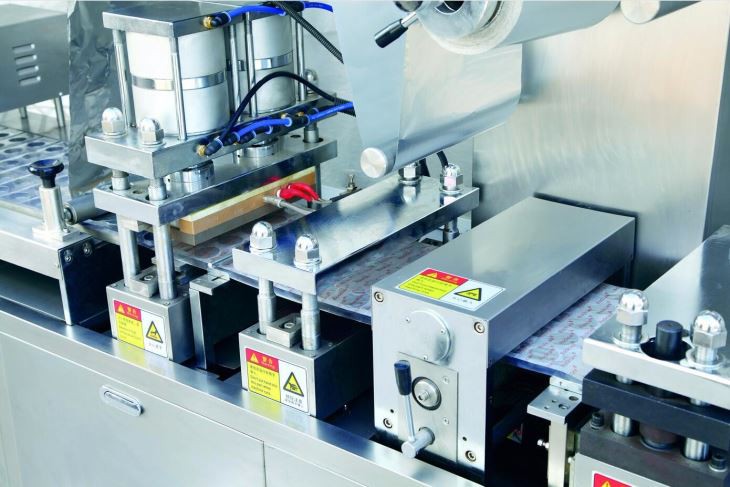 Automatic Kinder Joy Egg Chocolate Packing Machine Liquid Chocolate Blister Packing Machine For Kid/children Kinder Joy Eggs